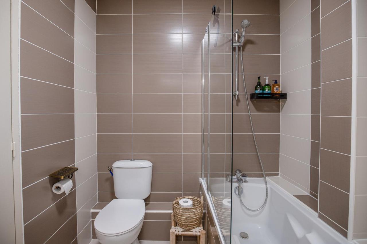 Appartement Spacieux 1 Chambre Parking Gratuit วาลองซ์ ภายนอก รูปภาพ